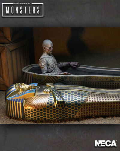 NECA Mummy Accessory Set Universal Monsters Sarcophagus 7 Scale